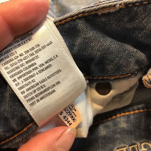 American Eagle Super Stretch Jean Shorts Size 0 - Picture 3 of 8